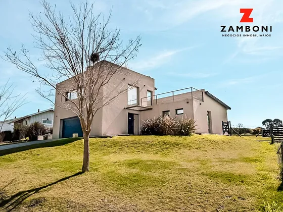 Casa en Barrancas de San Benito Country Club