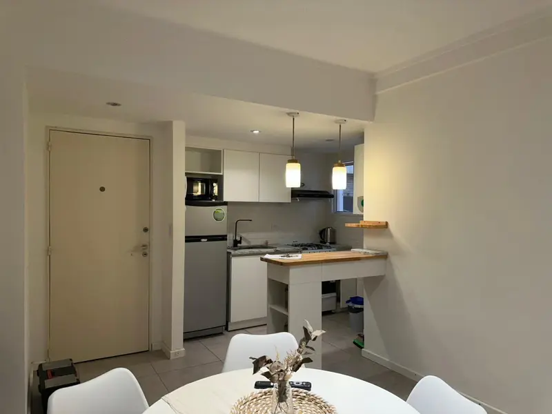 Departamento 2 ambientes en Gascon al 1400