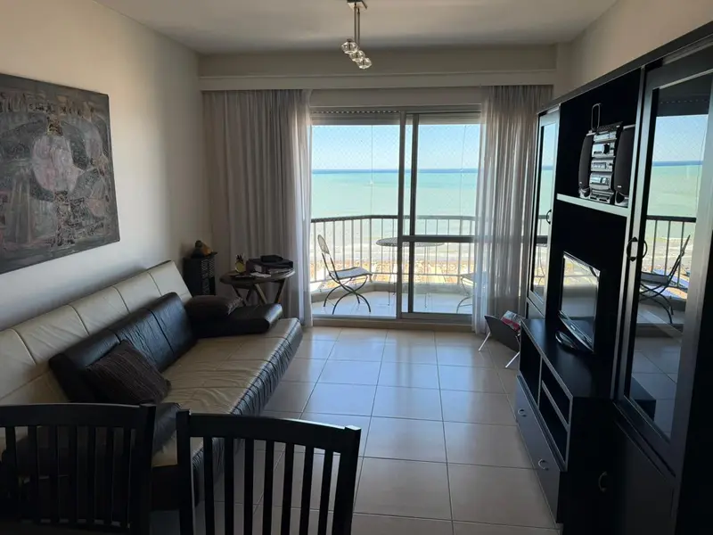 Departamento 2 ambientes frente al mar en alquiler